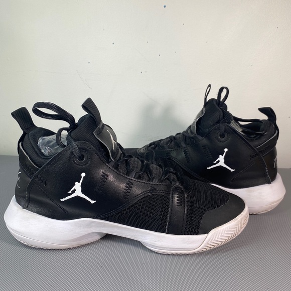 Jordan Flight Systems 2020 Black/White-Electric Green BQ3451-001 Size 6.5Y - Picture 7 of 8